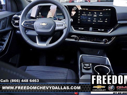 New 2026 Chevrolet Equinox LT image 17