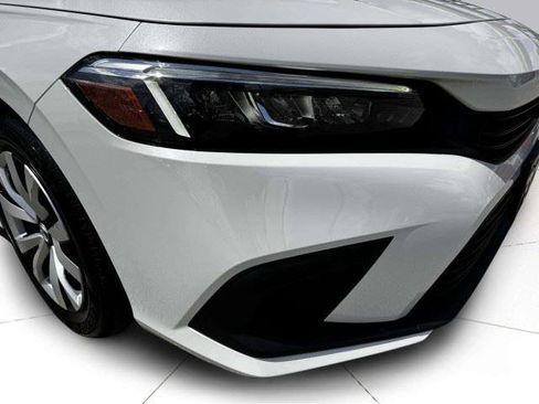 Used 2024 Honda Civic LX image 10