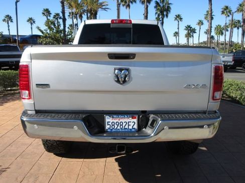 Used 2017 RAM 2500 Laramie w/ Convenience Group image 3