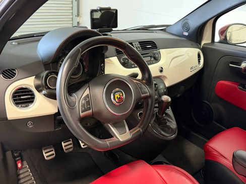Used 2013 FIAT 500 Abarth w/ Comfort/Convenience Group FWD image 3