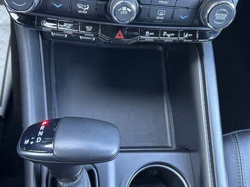 Used 2022 Dodge Durango GT image 32