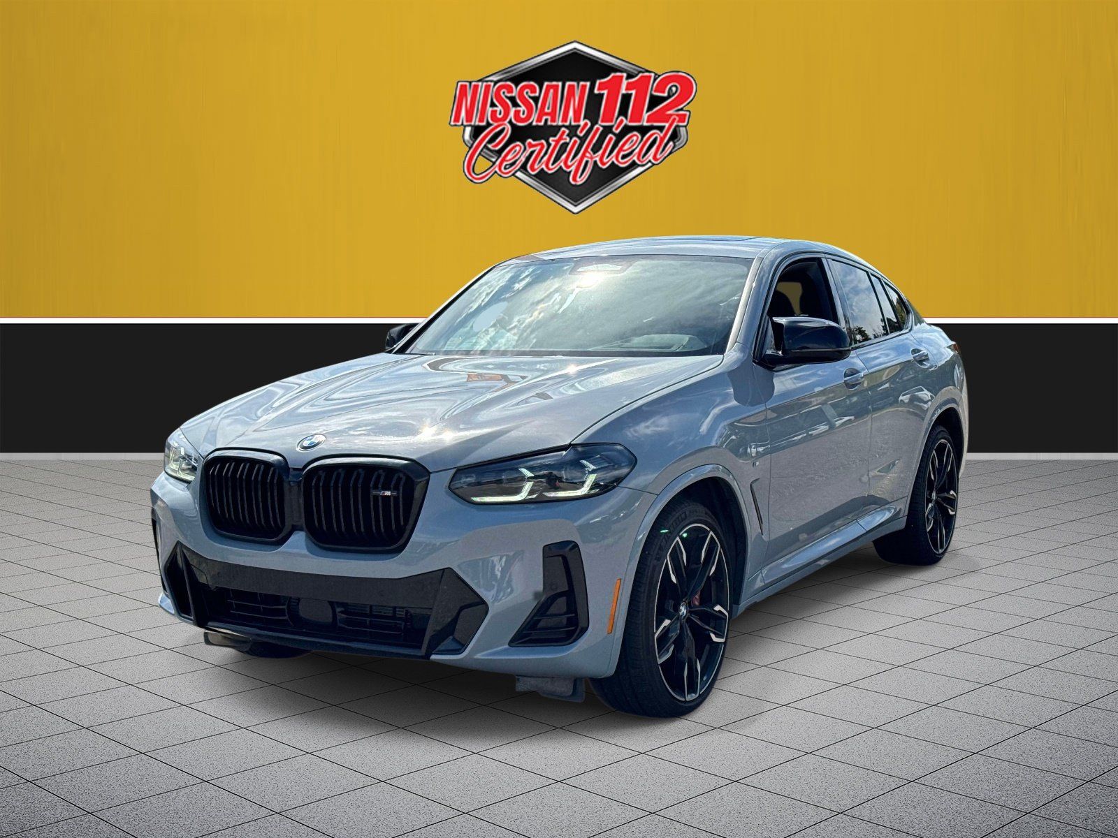 Used 2023 BMW X4 M40i w/ Premium Essential Package AWD/4WD image 3