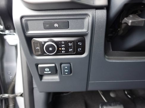 Used 2025 Ford F150 Lariat AWD/4WD image 60
