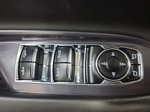 Used 2024 Chevrolet Corvette E-Ray w/ Stealth Interior Trim Package AWD/4WD image 24