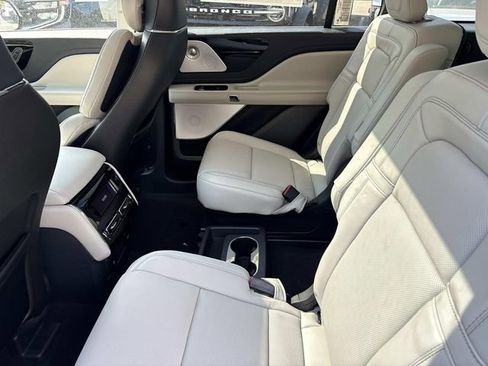 New 2026 Lincoln Aviator Reserve AWD/4WD image 18