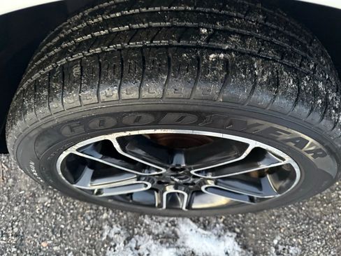 Used 2014 Ford Edge SEL w/ Equipment Group 205A image 10