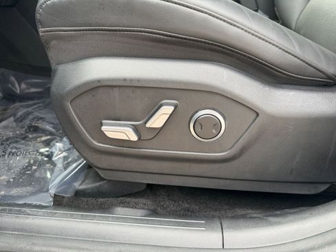 Used 2025 Hyundai Santa Fe SEL image 24