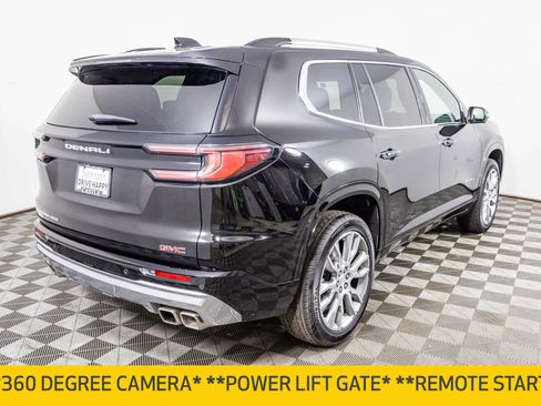 Used 2024 GMC Acadia Denali image 10