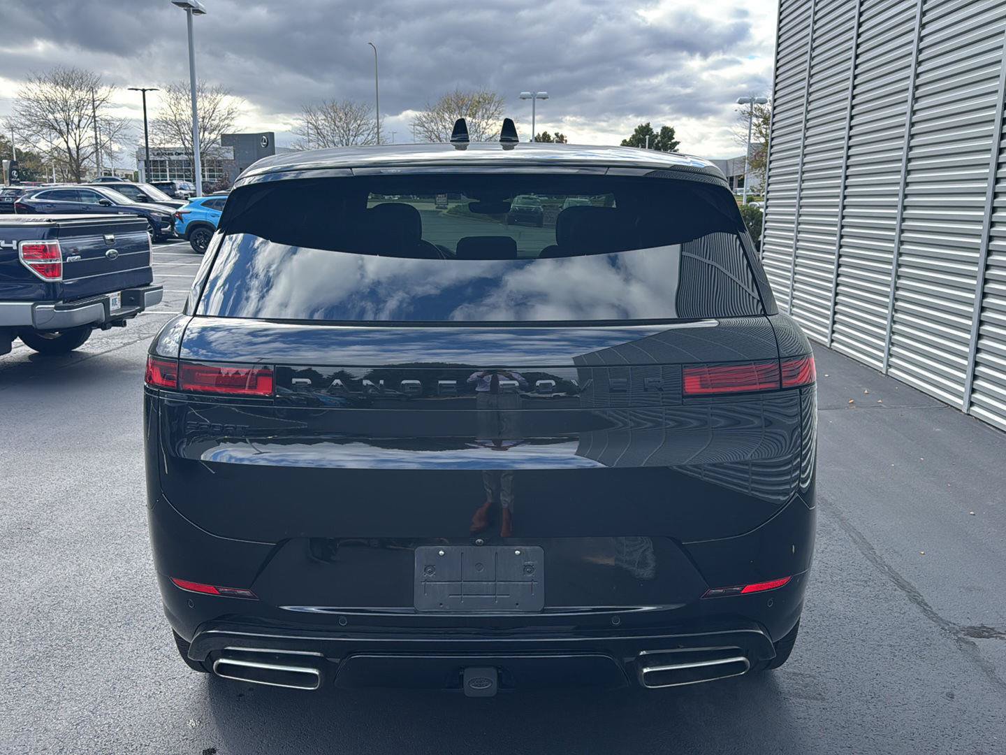 Certified 2024 Land Rover Range Rover Sport Dynamic SE AWD/4WD image 11