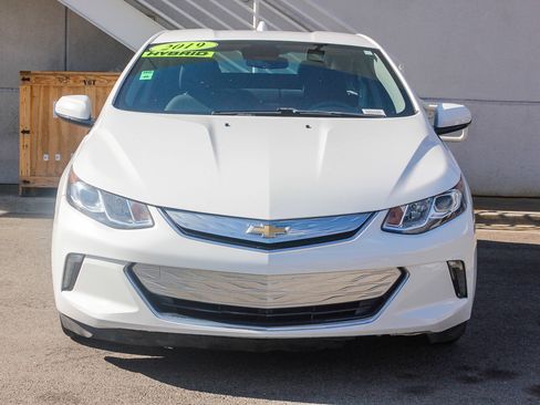 Used 2019 Chevrolet Volt LT image 2