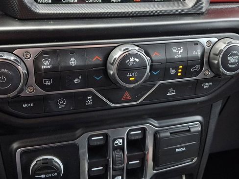 Used 2022 Jeep Wrangler Unlimited Rubicon w/ Steel Bumper Group image 26