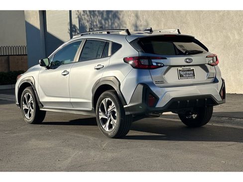 Used 2026 Subaru Crosstrek 2.0i Premium AWD/4WD image 5