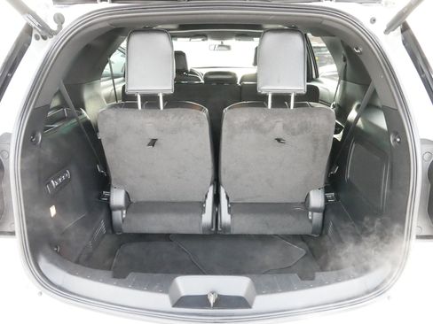Used 2016 Ford Explorer Limited image 18