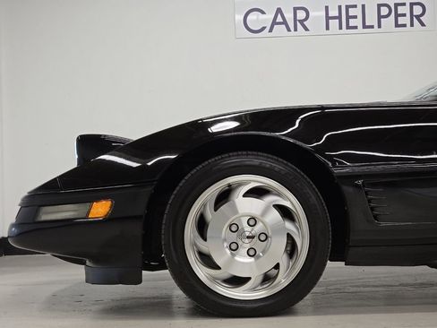 Used 1995 Chevrolet Corvette Coupe RWD image 33