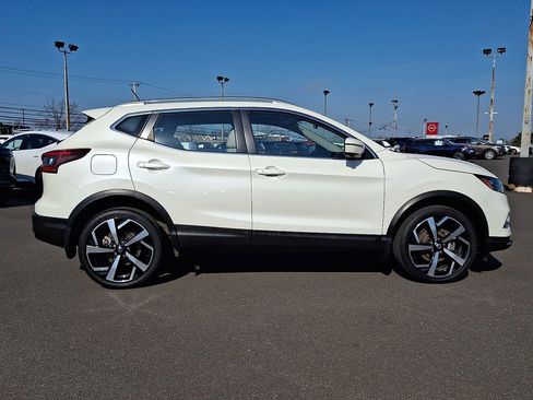 Certified 2022 Nissan Rogue Sport SL image 7