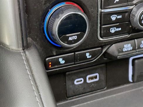 Used 2023 Chevrolet Tahoe Z71 w/ Z71 Off-Road Package image 23