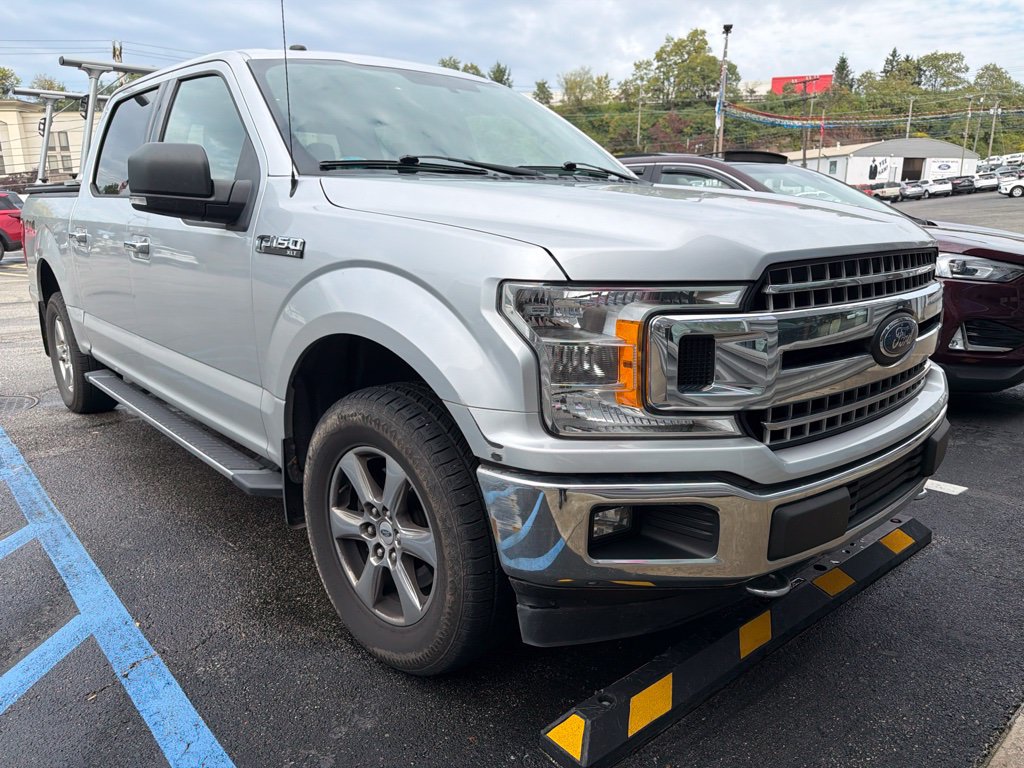 Used 2018 Ford F150 XLT w/ Equipment Group 302A Luxury AWD/4WD image 4