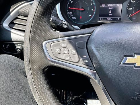 Used 2023 Chevrolet Malibu LT image 17