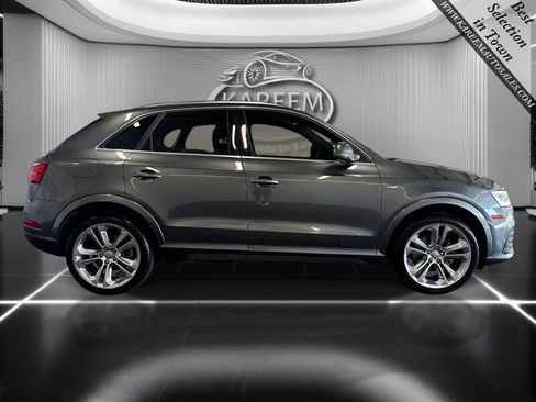 Used 2018 Audi Q3 2.0T Premium Plus w/ Premium Plus Package AWD/4WD image 4