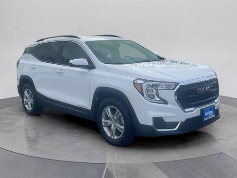 Used 2022 GMC Terrain SLE w/ Driver Convenience Package image 9