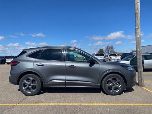 Used 2024 Ford Escape ST-Line image 7