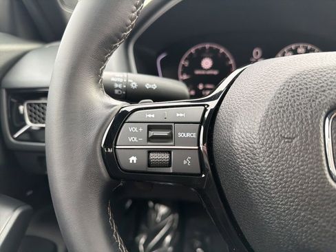 Used 2025 Honda Civic Sport image 25