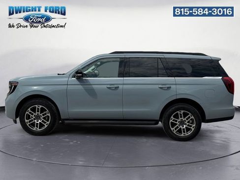 New 2026 Ford Expedition Active AWD/4WD image 2