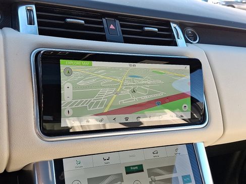 Used 2022 Land Rover Range Rover Sport HSE Silver Edition image 17