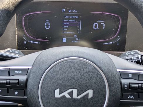Used 2023 Kia Sportage LX FWD image 26