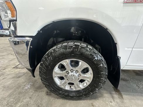 Used 2022 RAM 2500 Big Horn w/ Level A Equipment Group AWD/4WD image 23