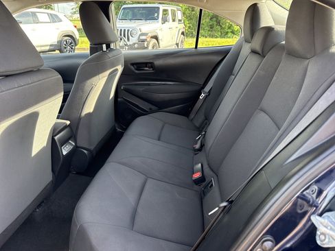 Used 2024 Toyota Corolla LE FWD image 13