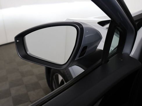 Used 2021 Volkswagen ID.4 Pro S image 34