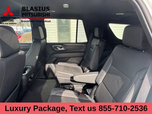 Used 2023 Chevrolet Tahoe Z71 w/ Luxury Package image 19