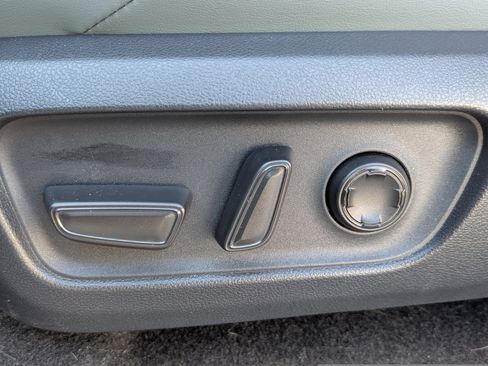 Used 2025 Toyota 4Runner Trailhunter image 21