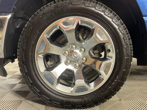 Used 2022 RAM 1500 Big Horn AWD/4WD image 11