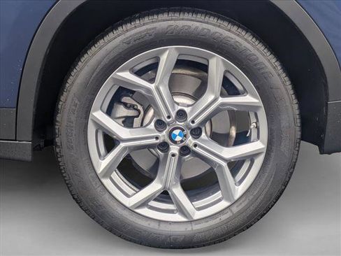 Used 2024 BMW X3 xDrive30i w/ Convenience Package image 24