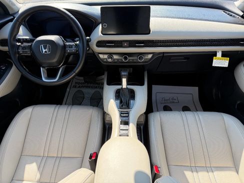 Used 2026 Honda HR-V EX-L image 12