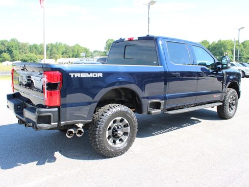 Used 2024 Ford F250 Lariat w/ Tremor Off-Road Package AWD/4WD image 6