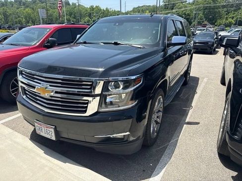 Used 2015 Chevrolet Suburban LTZ AWD/4WD image 3