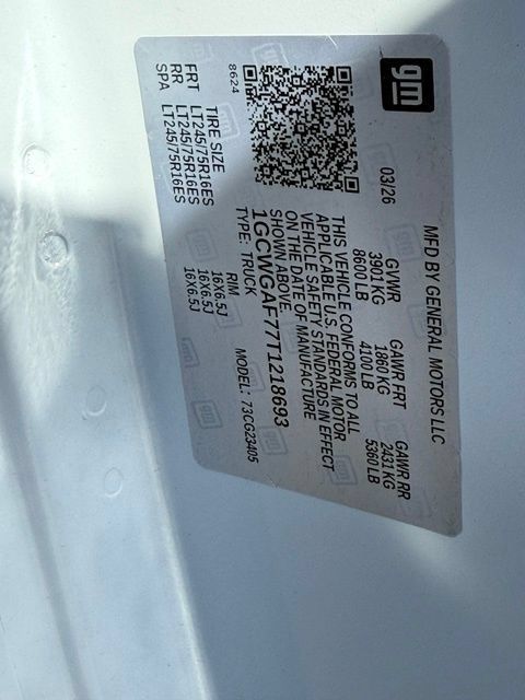 New 2026 Chevrolet Express 2500 w/ Driver Convenience Package RWD image 31