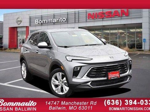 Used 2025 Buick Encore GX Preferred image 1