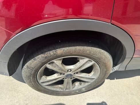 Used 2014 Ford Escape SE FWD image 12