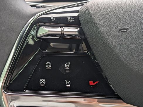 New 2026 Cadillac Vistiq Luxury w/ LPO, Floor Liner Package image 31