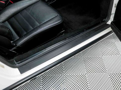 Used 1987 Porsche 911 Carrera RWD image 44