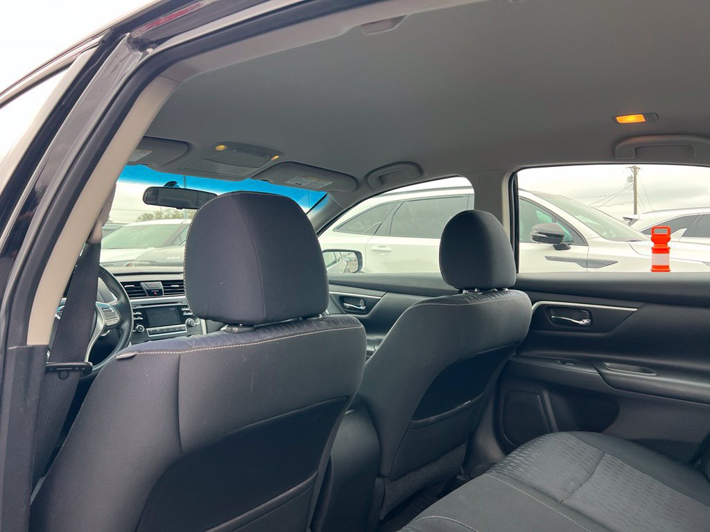 Used 2017 Nissan Altima 2.5 SV FWD image 11
