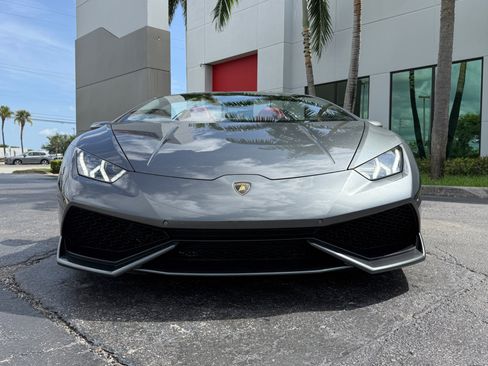 Used 2016 Lamborghini Huracan LP 610-4 AWD/4WD image 8