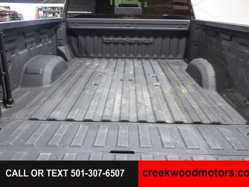 Used 2024 GMC Sierra 2500 Denali Ultimate AWD/4WD image 68