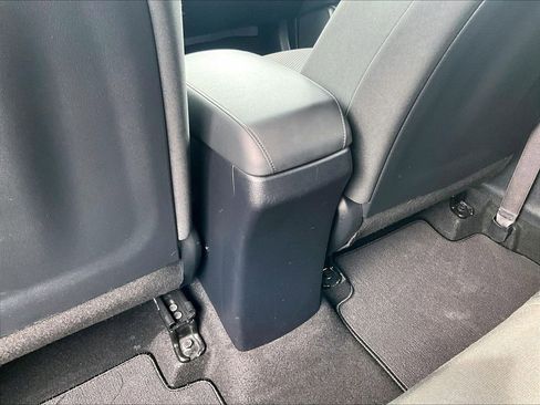 Used 2023 Kia Soul LX w/ LX Technology Package FWD image 28