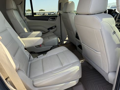 Used 2018 GMC Yukon Denali w/ Open Road Package AWD/4WD image 12