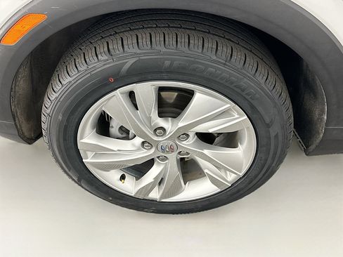 Used 2025 Buick Encore GX Preferred image 11